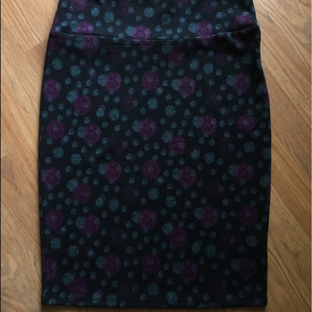 LuLaRoe Medium Polka Dot Cassie NWOT